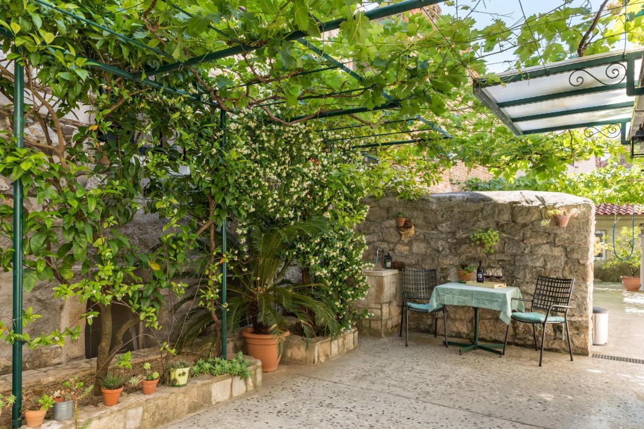Luxury Apartment Silvana With Beautiful Garden Spalato Esterno foto